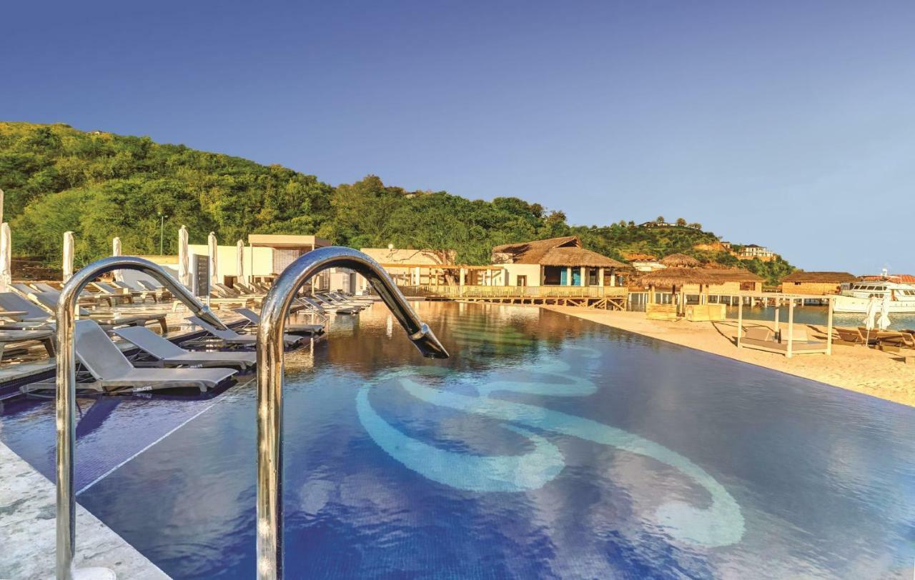 Royalton Antigua, An Autograph Collection All-Inclusive Resort Five Islands Village Екстер'єр фото